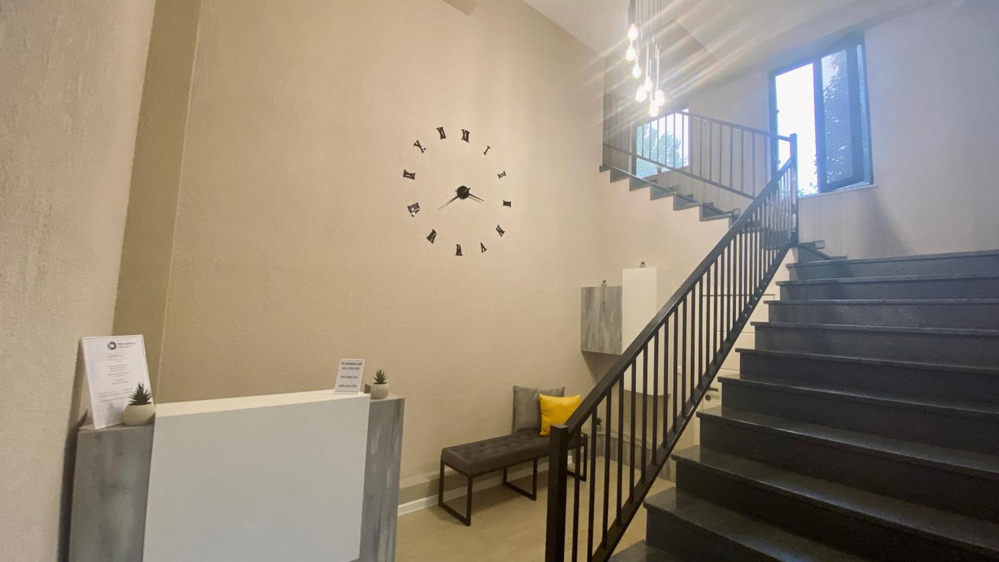 Guest House Nima Кутаїсі Екстер'єр фото