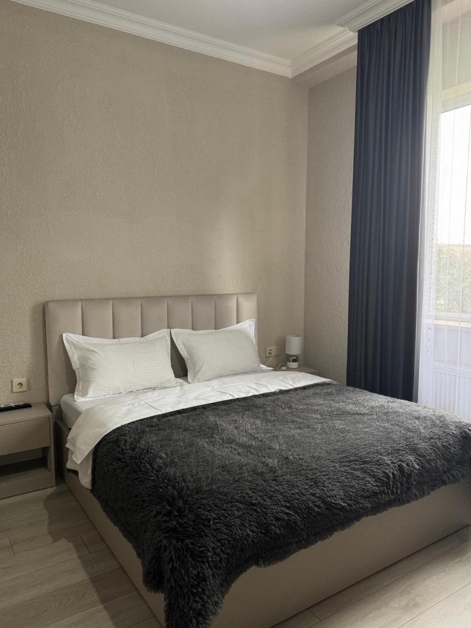 Guest House Nima Кутаїсі Екстер'єр фото